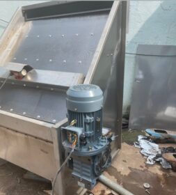 Máy tách ép phân